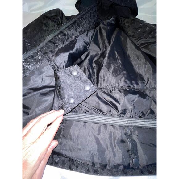 Aperture Technical Outerwear Ski/Snowboard Jacket - Women's Size S - Waterproof - Picture 7 of 13